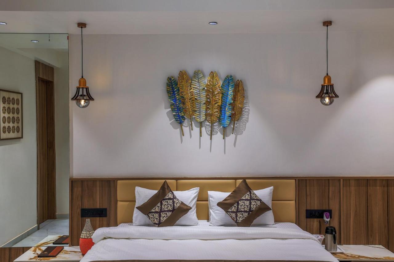 Hotel Aditya Mansingh Inn Somnāth Esterno foto