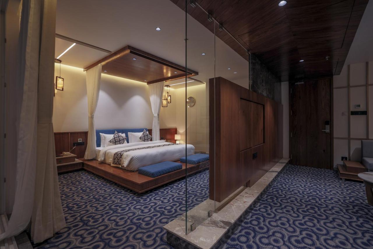 Hotel Aditya Mansingh Inn Somnāth Esterno foto