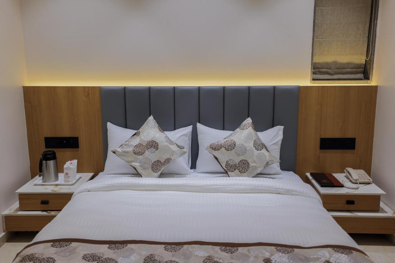 Hotel Aditya Mansingh Inn Somnāth Esterno foto
