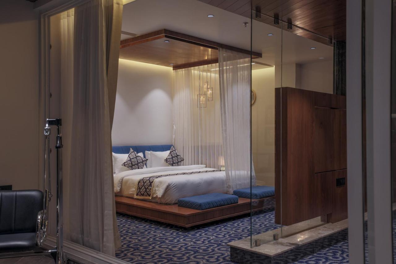 Hotel Aditya Mansingh Inn Somnāth Esterno foto