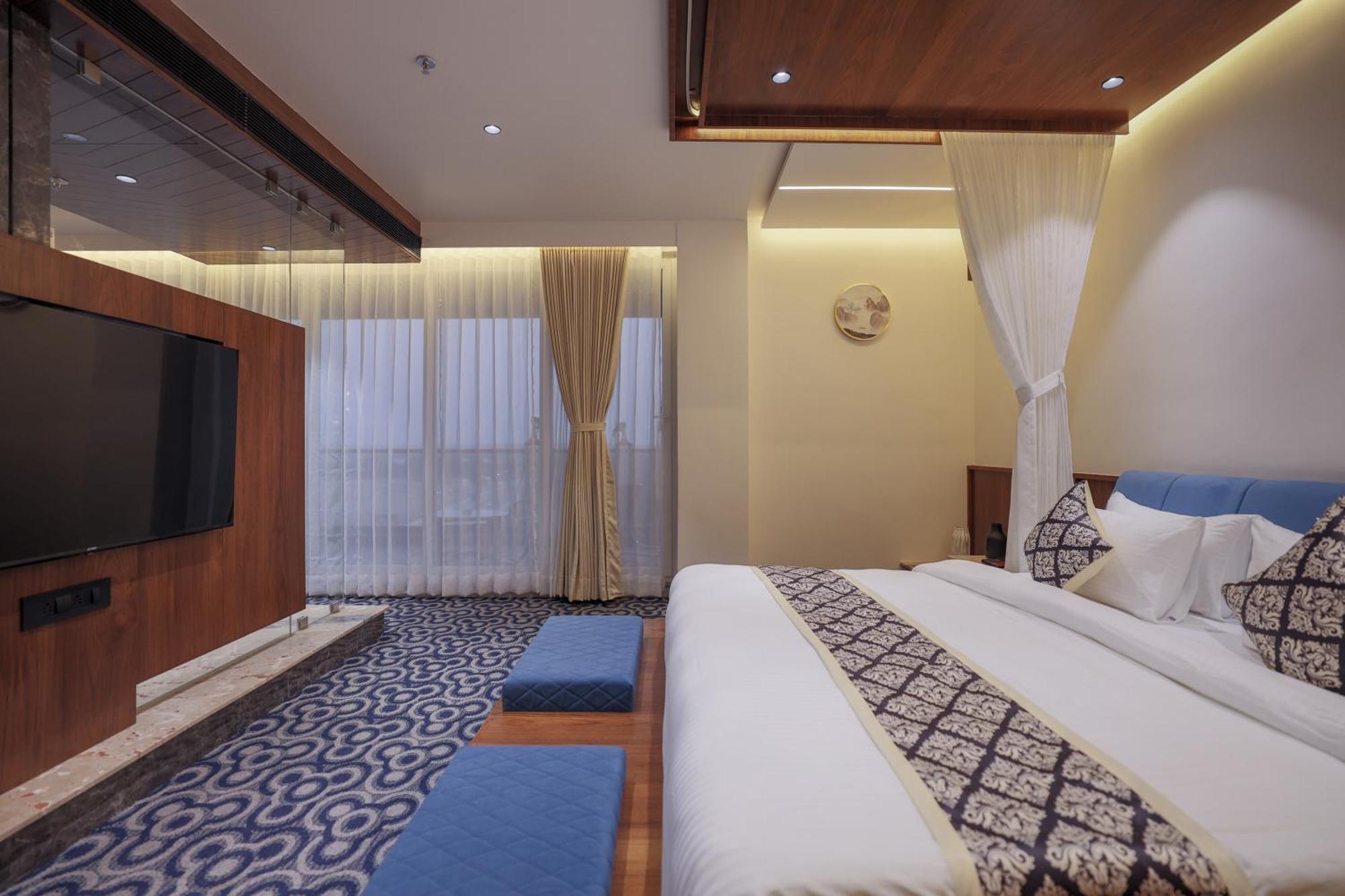 Hotel Aditya Mansingh Inn Somnāth Esterno foto